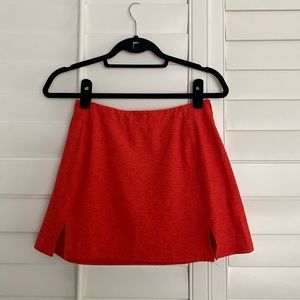 Outdoor Voices Warmup 2.5” Skort, women’s size S, “Ladybug” red